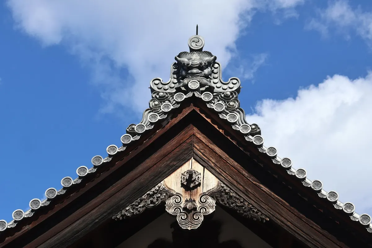 10 Gable Decoration Ideas to Boost Your Home's Curb Appeal